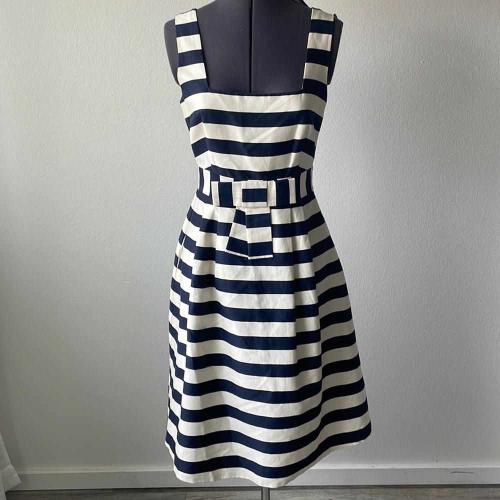 Phase Eight size 8 almost new dress navy and white striped